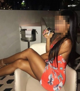 konyaescortela-3-264x300 Konya Escort Bayan Esmer Güzeli Ela